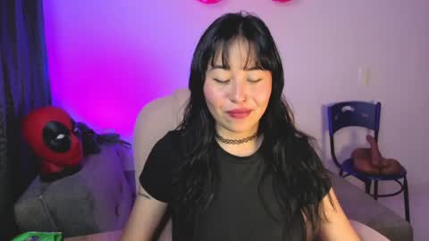 Lola online show from July 4, 2026, 12:06 am
