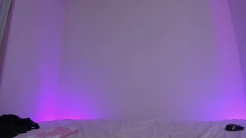 Lola online show from February 7, 2025, 1:58 am