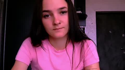 lole_di online show from July 4, 2026, 5:08 pm