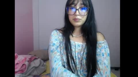 Snapshot of lolitabitchhorney_ chatting on April 7, 2026, 4:57 am Lolita online show from April 7, 2026, 4:57 am