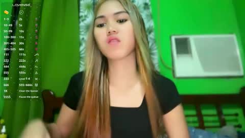 Pretty Janne 3 online show from April 7, 2026, 10:15 am