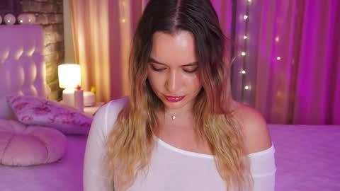 Victoria online show from February 21, 2025, 7:21 pm