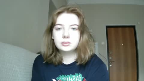 Snapshot of lollylol11 chatting on February 8, 2025, 6:54 am Lilly online show from February 8, 2025, 6:54 am