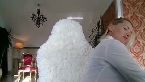 Roxy online show from December 2, 2024, 8:41 am