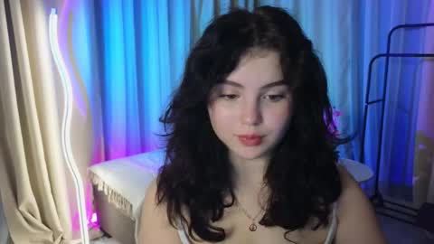 lollyy_pop online show from June 5, 2026, 1:34 am