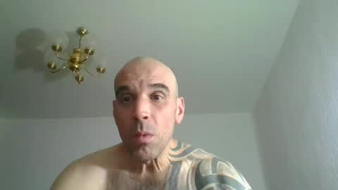 lolotatto online show from April 2, 2026, 9:23 pm