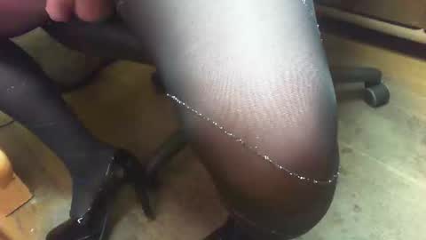 Snapshot of lolote36 chatting on January 8, 2025, 10:48 pm lolote36 online show from January 8, 2025, 10:48 pm