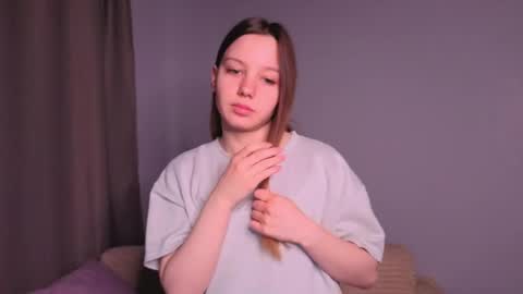 lolytarose online show from May 26, 2026, 1:56 am