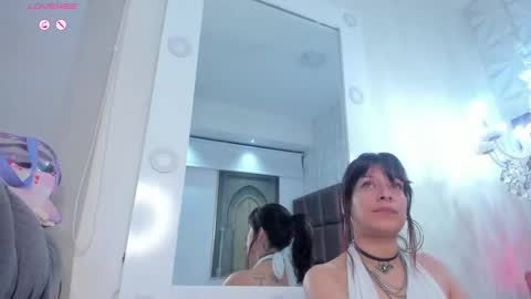 Loly online show from September 22, 2025, 12:12 am