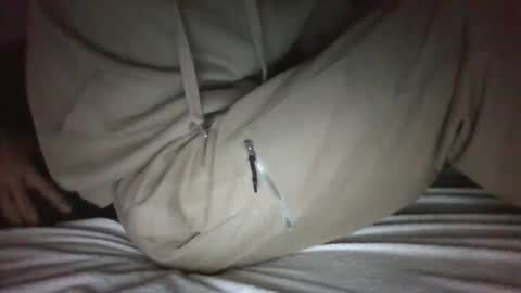 lomascok23 online show from January 10, 2025, 11:11 am