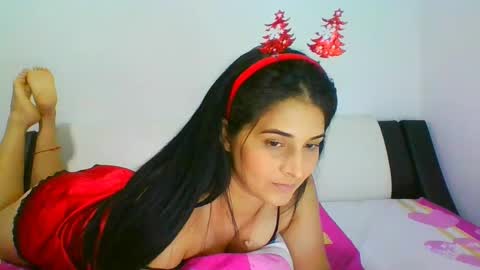 Snapshot of lomaslindosoyyo chatting on December 18, 2024, 2:21 am estehfania online show from December 18, 2024, 2:21 am