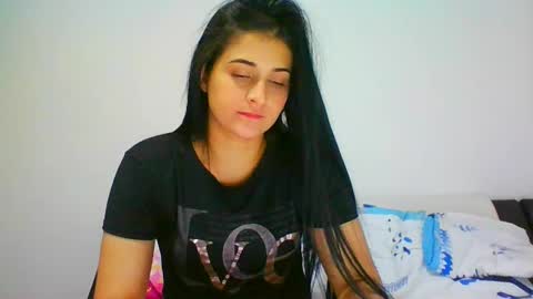 Snapshot of lomaslindosoyyo chatting on December 19, 2024, 12:34 am estehfania online show from December 19, 2024, 12:34 am