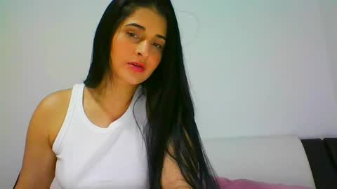 Snapshot of lomaslindosoyyo chatting on January 6, 2025, 11:31 pm estehfania online show from January 6, 2025, 11:31 pm
