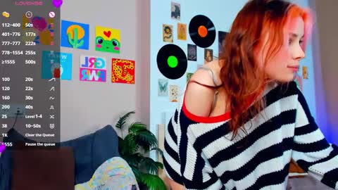 Snapshot of lonagass chatting on February 13, 2026, 6:59 pm Lona online show from February 13, 2026, 6:59 pm