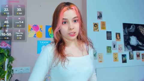 Snapshot of lonagass chatting on February 24, 2026, 8:51 pm Lona online show from February 24, 2026, 8:51 pm