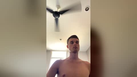 london_tomy online show from March 23, 2026, 8:35 pm