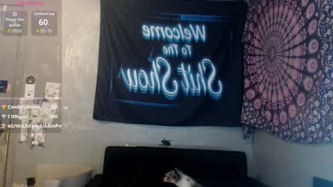 londonray online show from October 6, 2025, 9:40 am