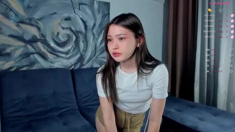 Snapshot of loney__tunes chatting on February 25, 2025, 3:38 pm Shy EvaStreams are everyday 9 AM - 3 PM GMT 3 online show from February 25, 2025, 3:38 pm