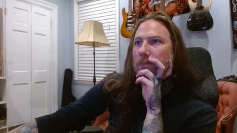 longhair online show from September 25, 2025, 10:13 pm