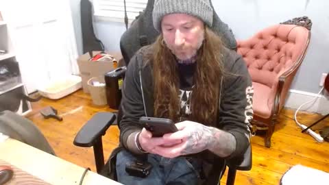 longhair online show from October 19, 2025, 4:24 am