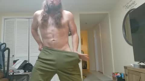 longhairedfreak1921 online show from September 21, 2025, 5:47 pm