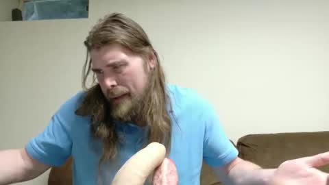 longhairedfreak1921 online show from April 1, 2026, 1:41 pm