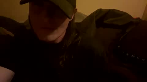 Snapshot of longhotlegs chatting on October 10, 2025, 1:21 pm Nobody online show from October 10, 2025, 1:21 pm