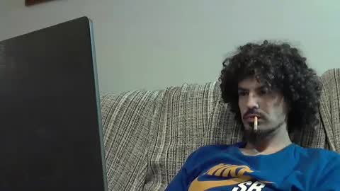 Snapshot of longnight5 chatting on December 5, 2024, 8:44 pm Alejandro Rulitos Twitter longnight55 Intagram 5longnight5 online show from December 5, 2024, 8:44 pm