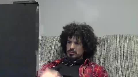 Snapshot of longnight5 chatting on December 12, 2024, 2:26 am Alejandro Rulitos Twitter longnight55 Intagram 5longnight5 online show from December 12, 2024, 2:26 am