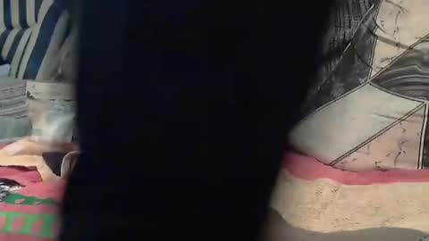 Snapshot of longnight5 chatting on February 23, 2025, 9:22 am Alejandro Rulitos Twitter longnight55 Intagram 5longnight5 online show from February 23, 2025, 9:22 am