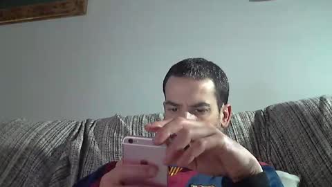 Alejandro Rulitos Twitter longnight55 Intagram 5longnight5 online show from December 18, 2025, 4:24 pm