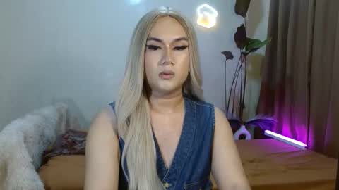 Snapshot of longoria_crawford chatting on September 13, 2025, 11:48 pm My Lover Dadddy roberto online show from September 13, 2025, 11:48 pm