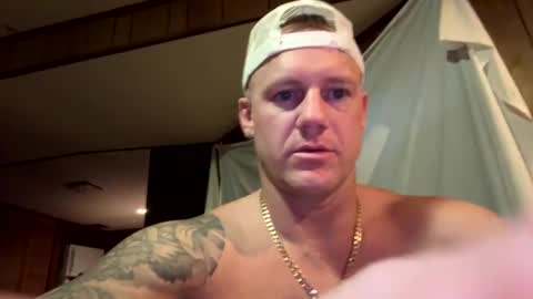 Snapshot of longstrokin8869 chatting on February 14, 2025, 12:09 am Bradsobad88 online show from February 14, 2025, 12:09 am