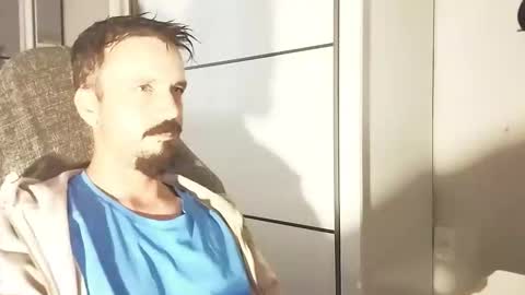 Lucas online show from February 6, 2026, 12:30 pm