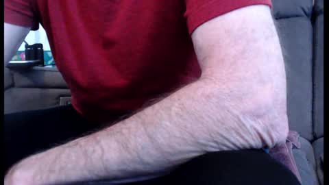 looking469 online show from February 23, 2026, 4:04 pm