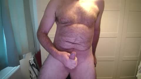 looking4ahookup online show from December 4, 2025, 12:47 pm