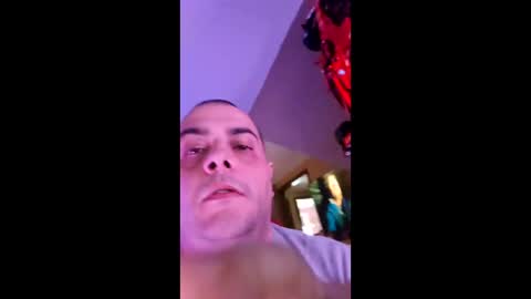 Snapshot of looking4funx chatting on February 17, 2026, 5:41 pm looking4funx online show from February 17, 2026, 5:41 pm