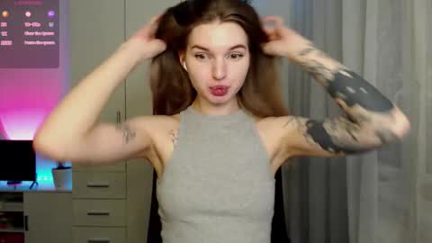 Luna online show from December 15, 2025, 6:28 am