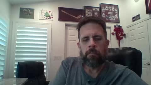 lookyherre online show from April 27, 2026, 4:49 pm