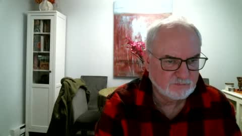 Snapshot of loop102 chatting on January 9, 2026, 9:49 pm loop102 online show from January 9, 2026, 9:49 pm