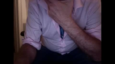 Snapshot of loose565 chatting on May 31, 2026, 9:38 pm loose565 online show from May 31, 2026, 9:38 pm