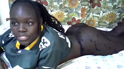 Snapshot of lora_amor chatting on June 20, 2026, 11:40 pm lora_amor online show from June 20, 2026, 11:40 pm