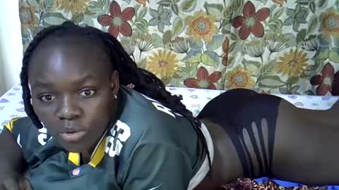 Snapshot of lora_amor chatting on June 23, 2026, 11:03 pm lora_amor online show from June 23, 2026, 11:03 pm