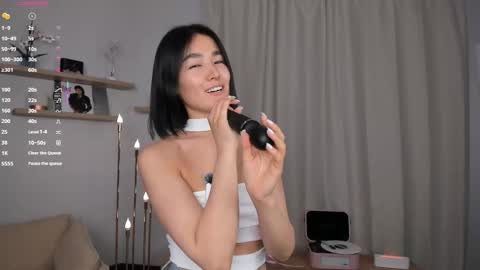 Lora control 2 min for every new Fan Club subscriber online show from November 26, 2025, 7:31 am