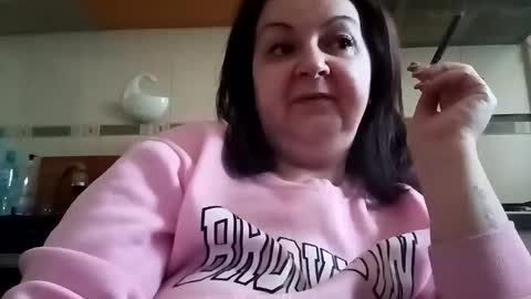 Lora online show from January 13, 2025, 10:03 am