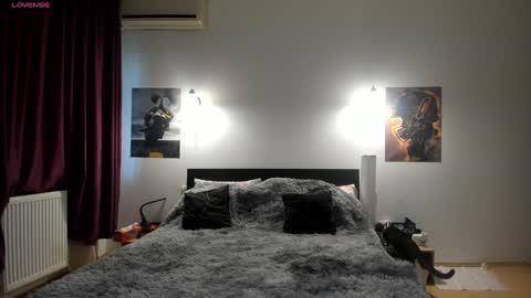 Lora online show from January 22, 2025, 9:57 am