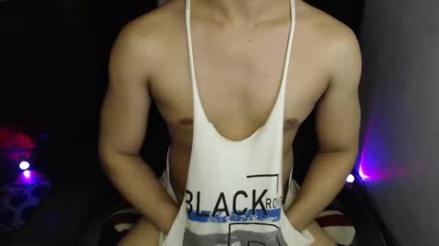 Snapshot of lord_of_cum69 chatting on April 24, 2026, 3:53 am Macky online show from April 24, 2026, 3:53 am