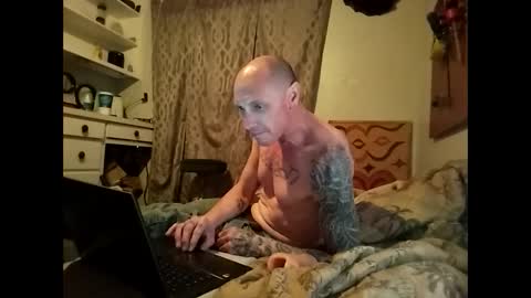 Lordhung79 online show from February 19, 2025, 12:22 pm