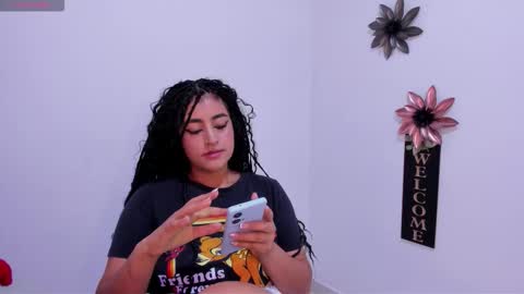 Snapshot of lore_rey chatting on November 10, 2025, 1:15 am lore_rey online show from November 10, 2025, 1:15 am