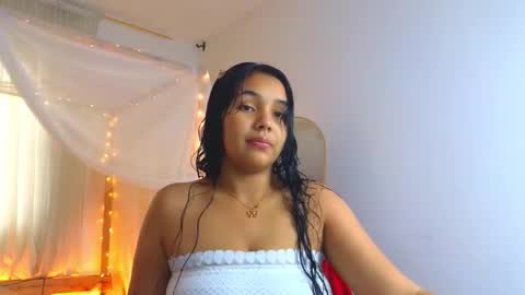 loreanis online show from September 28, 2025, 8:25 pm
